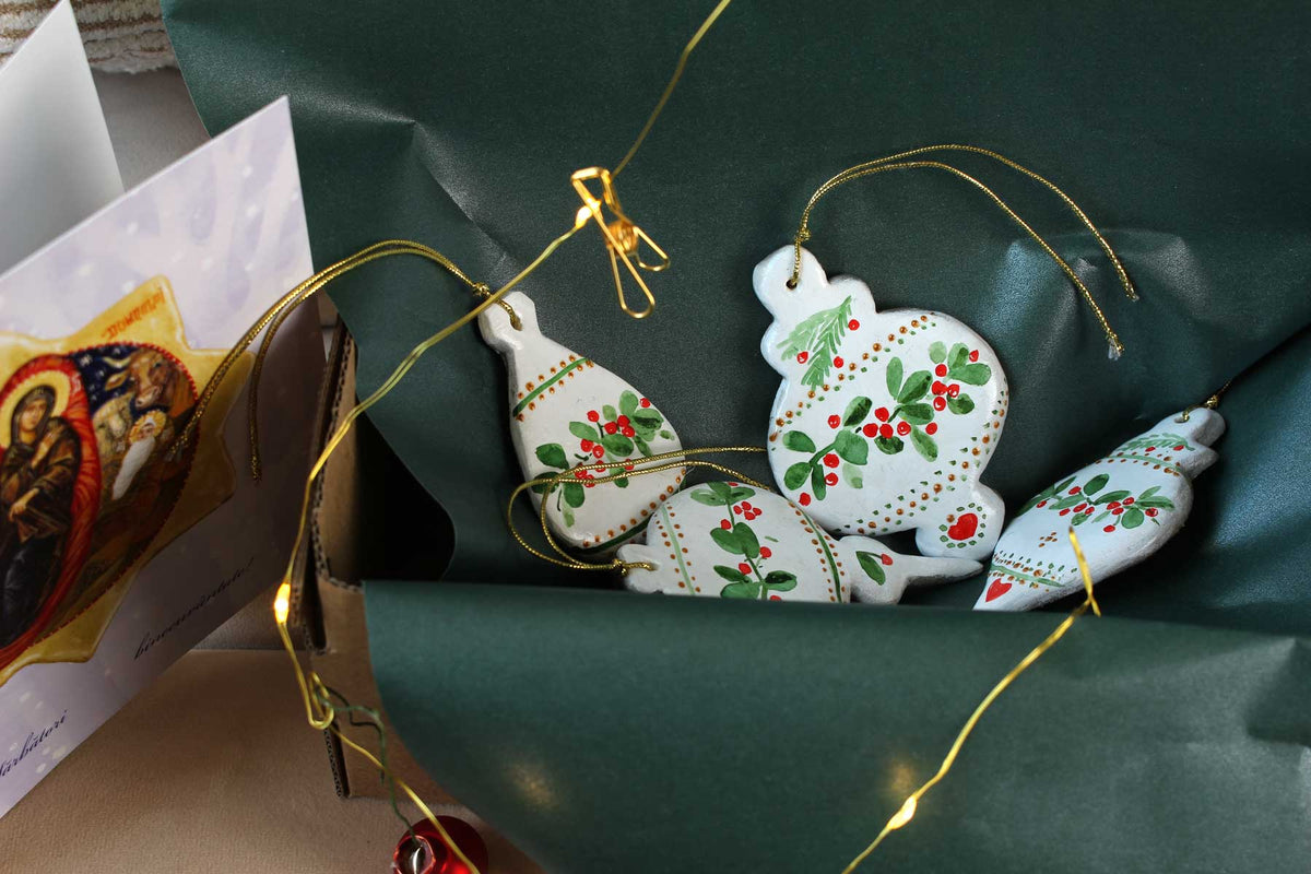 Set cadou pentru Crăciun (4) - decorațiuni create 100% manual (4 piese) + felicitare