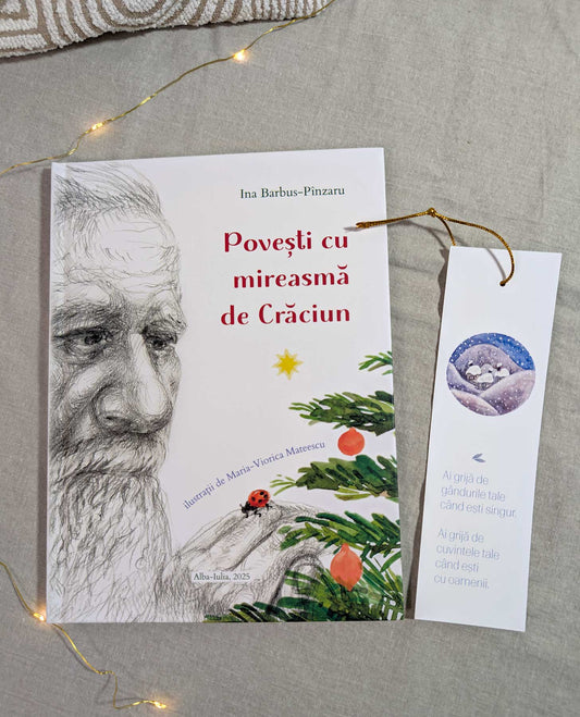 Carte de povești „Povești cu mireasmă de Crăciun” + semn de carte cadou