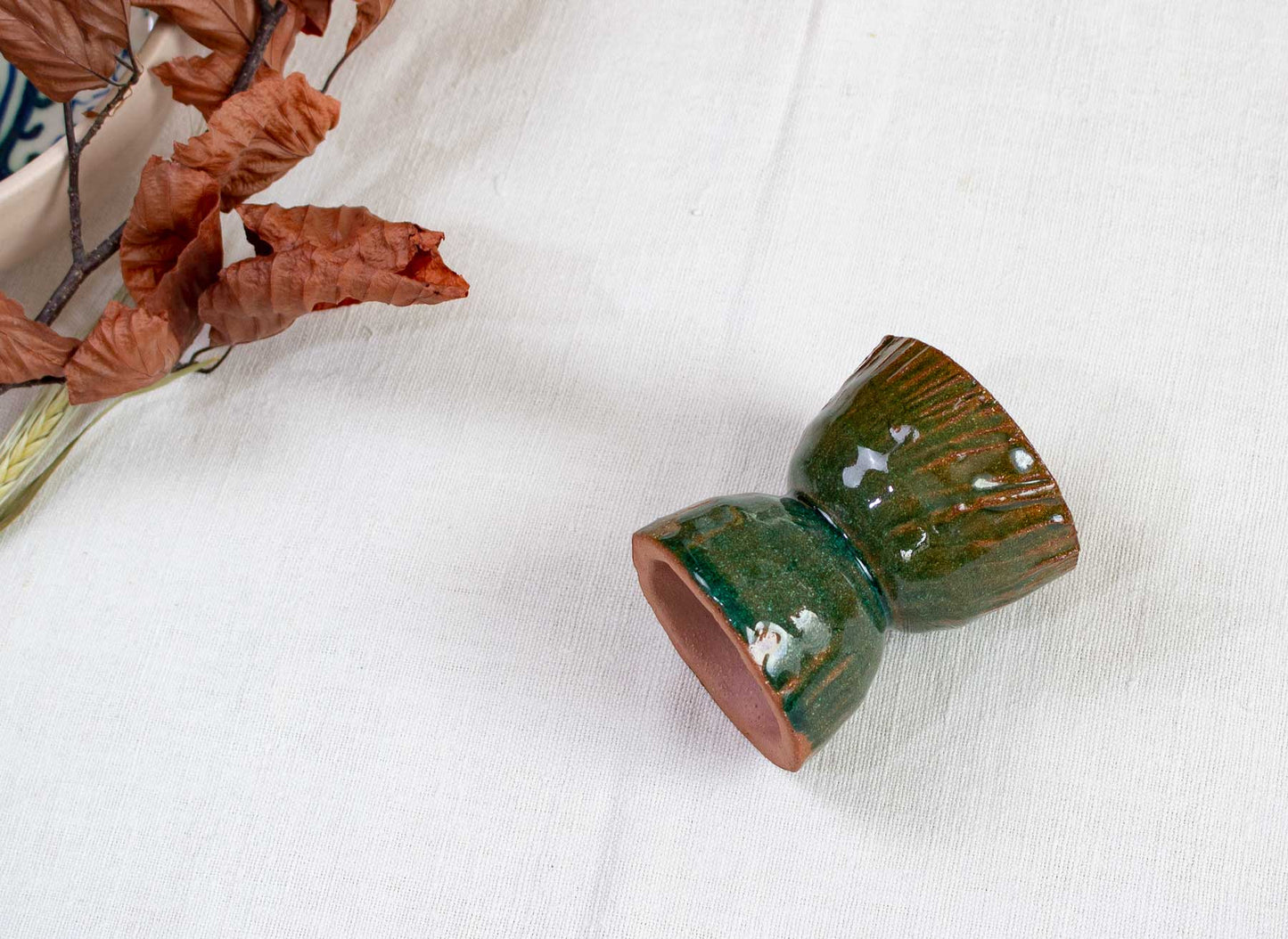 Vas de ceramică din două cupe