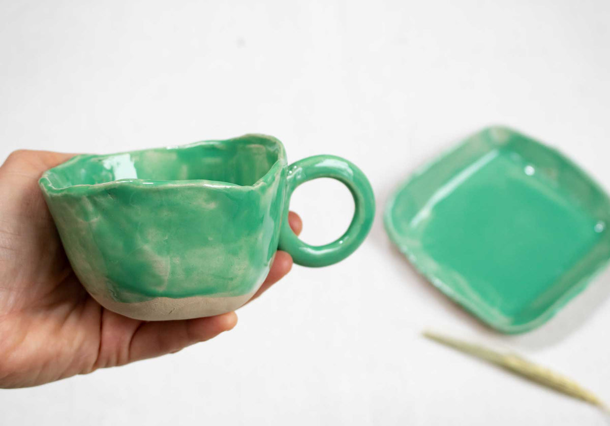 Set ceașcă + farfuriuță verde proaspăt