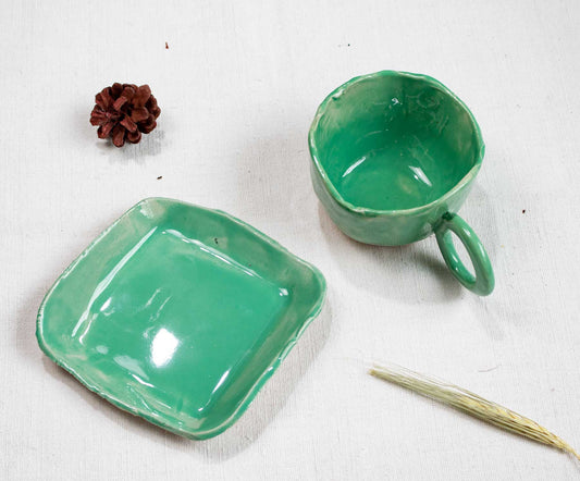 Set ceașcă + farfuriuță verde proaspăt